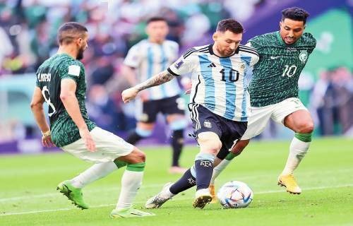 谢泼德：总体防守感觉好多了 我打得更有对抗性&出现在合适位置